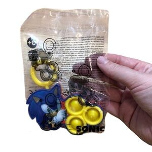 Sonic the Hedgehog Pop It Keychain Fidget Toy NEW
